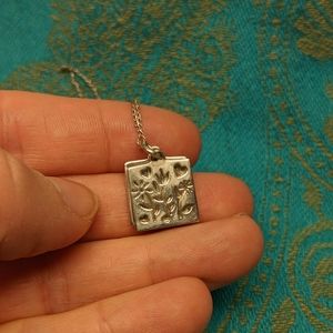 Silver "daughter" necklace 24" chain